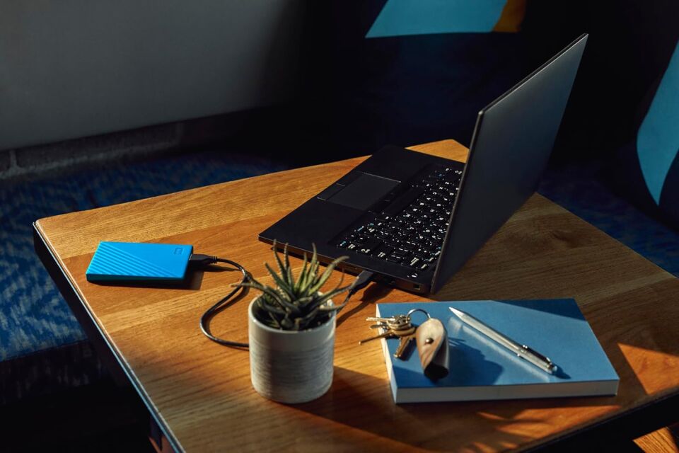 WD Mavi 4TB My Passport Usb 3.0 Taşınabilir Sabit Disk WDBPKJ0040BBL-WESN